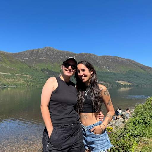 Profile image for pet sitters Francisca Sousa & Morgan