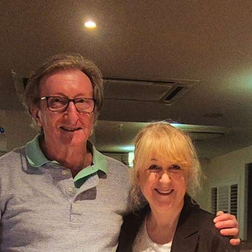 Profile image for pet sitters Susan & Greg