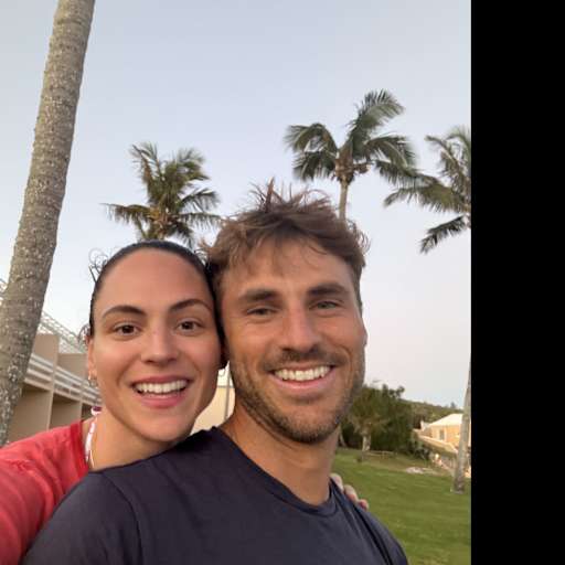Profile image for pet sitters Mila & Adam