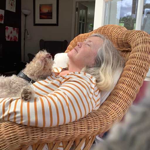 Profile image for pet sitter Marion