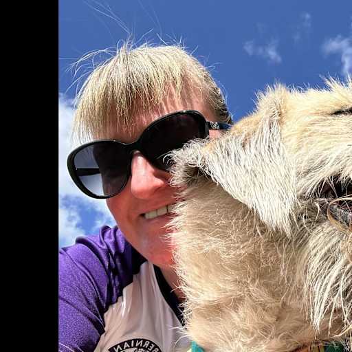 Profile image for pet sitter Elizabeth
