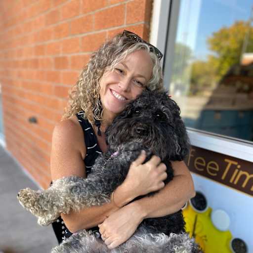 Profile image for pet sitter Devon