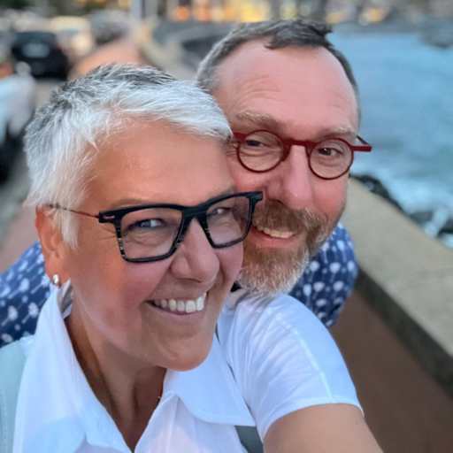 Profile image for pet sitters David & Gogie