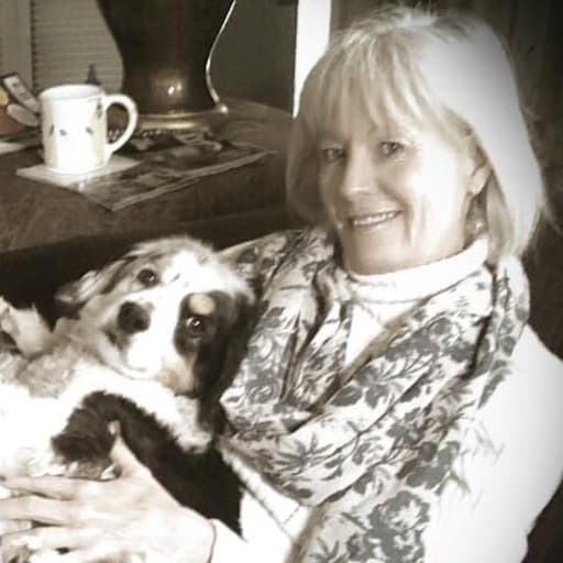 Profile image for pet sitters Terri & Jeff