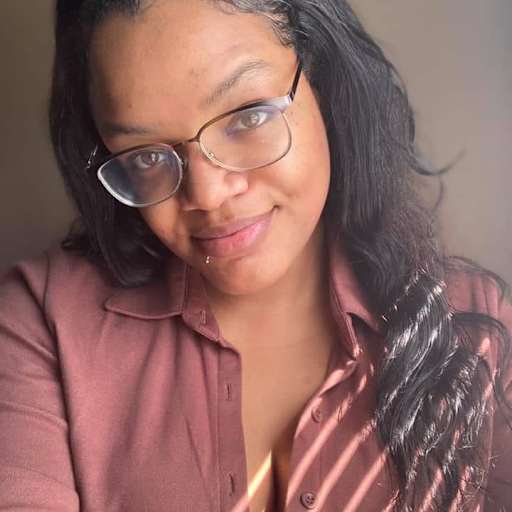 Profile image for pet sitter Victoria
