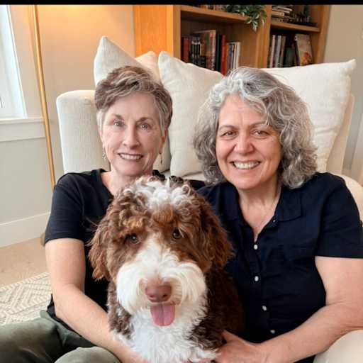 Profile image for pet sitters Lisa & Meghan