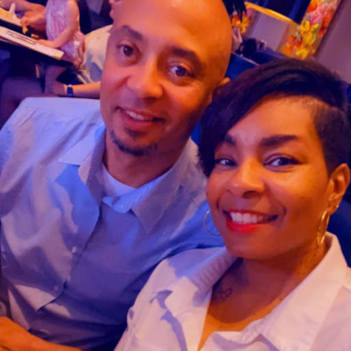 Profile image for pet sitters Raquel & Donell