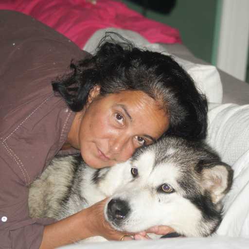 Profile image for pet sitter Farida