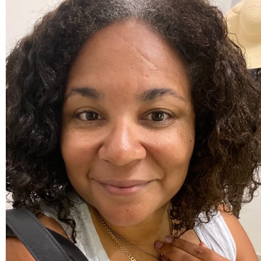 Profile image for pet sitters Erin & Adam