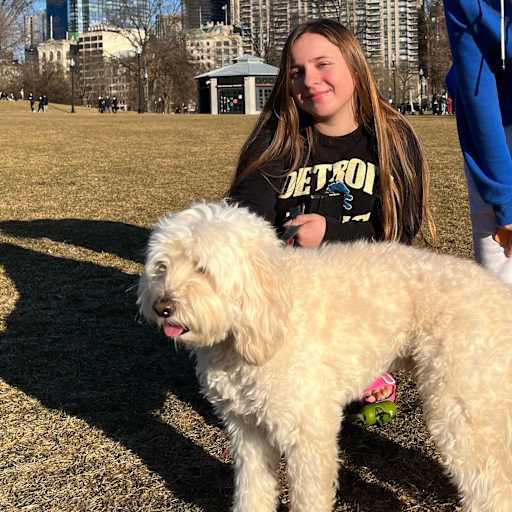 Profile image for pet sitter Elaina
