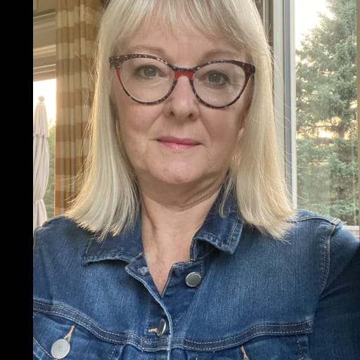 Profile image for pet sitter Wendy