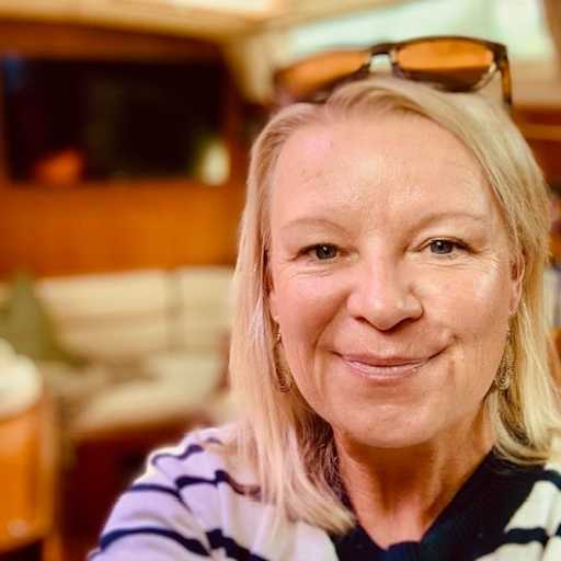 Profile image for pet sitter Paula