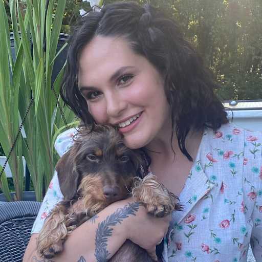 Profile image for pet sitter Madison