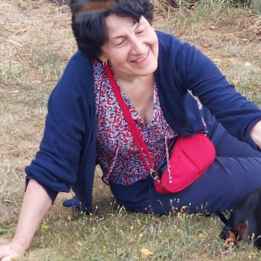 Profile image for pet sitter Rose