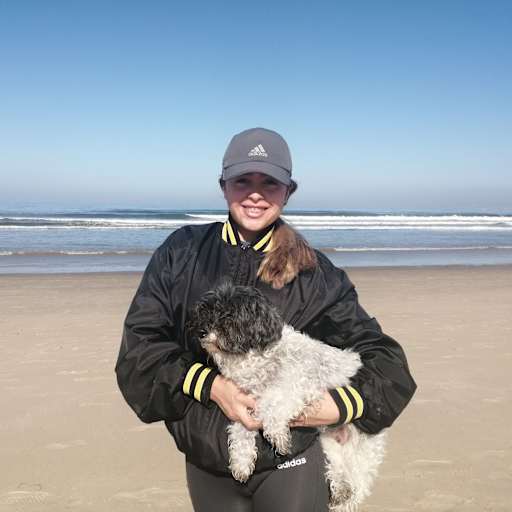 Profile image for pet sitter Lilian Elizabeth