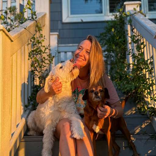 Profile image for pet sitter Jennifer