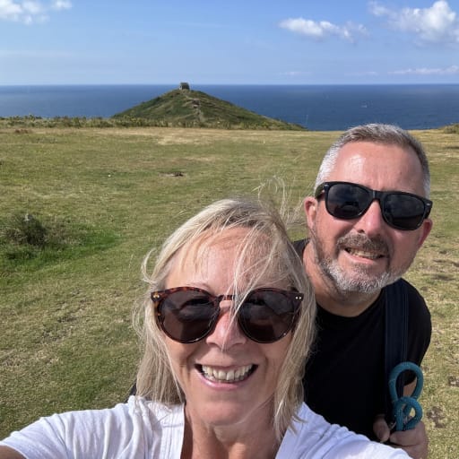 Profile image for pet sitters Lesley & Jon