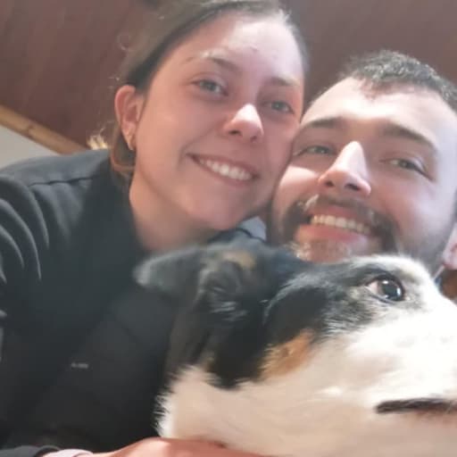 Profile image for pet sitters Julie & Arthur