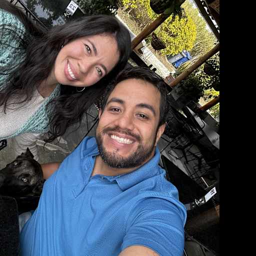 Profile image for pet sitters Bibiana & William