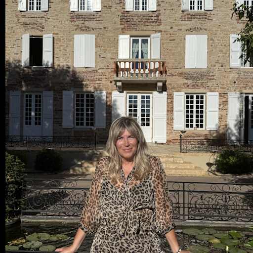 Profile image for pet sitters Patricia & Yann