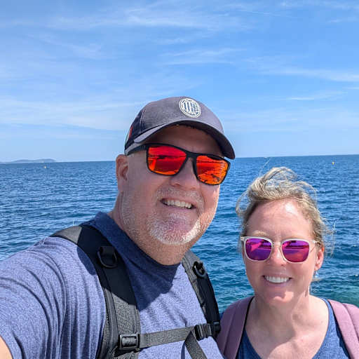 Profile image for pet sitters Jonathan & Sarah
