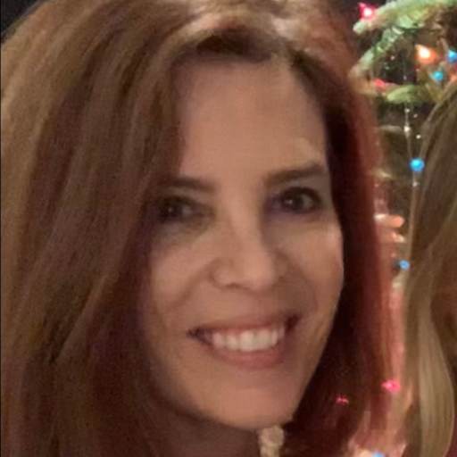 Profile image for pet sitter Laurie