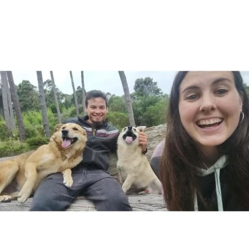 Profile image for pet sitters Natalia & Fabricio 