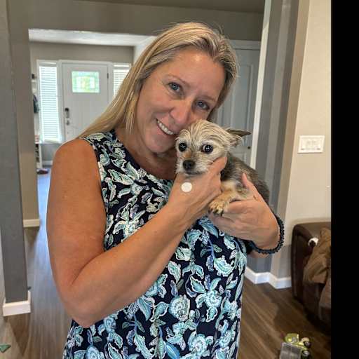 Profile image for pet sitter Centa