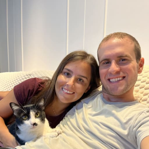 Profile image for pet sitters Henrique & Camila