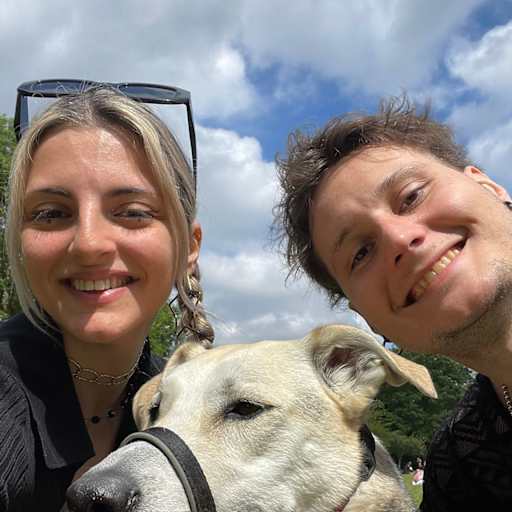 Profile image for pet sitters Maria & Gabriel