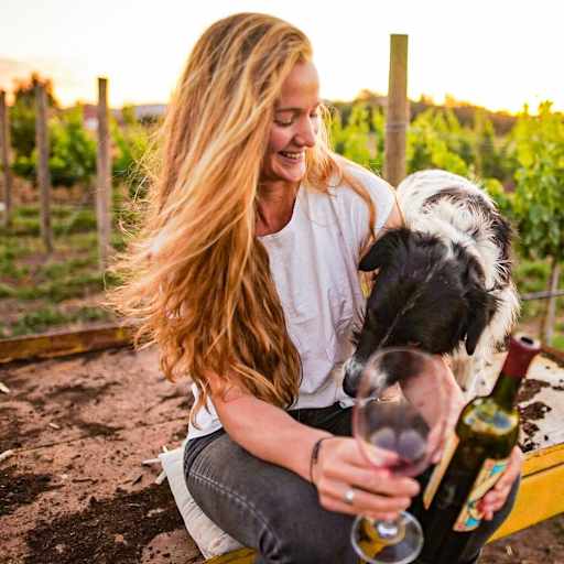 Profile image for pet sitter Isa