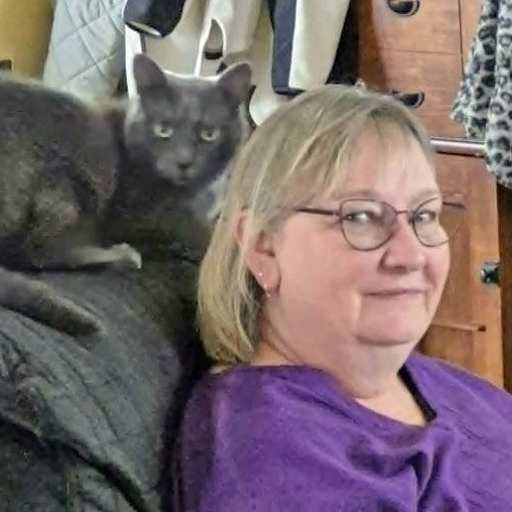 Profile image for pet sitters Susan & Whit