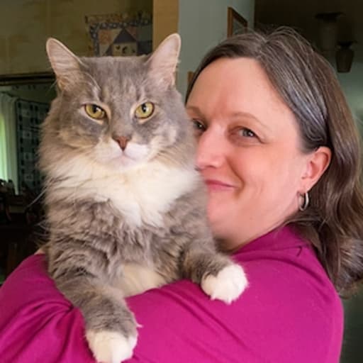 Profile image for pet sitter Jenifer