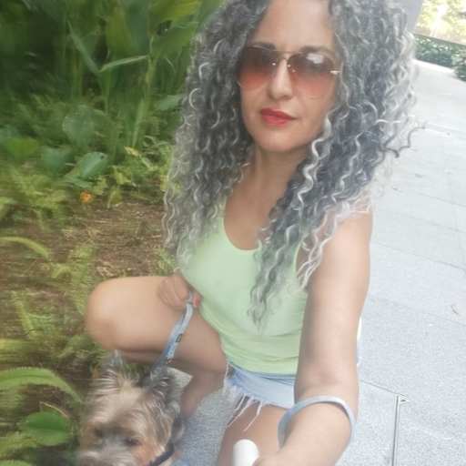 Profile image for pet sitter Marcela