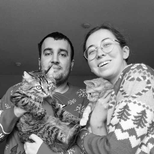 Profile image for pet sitters Eda & Ozan