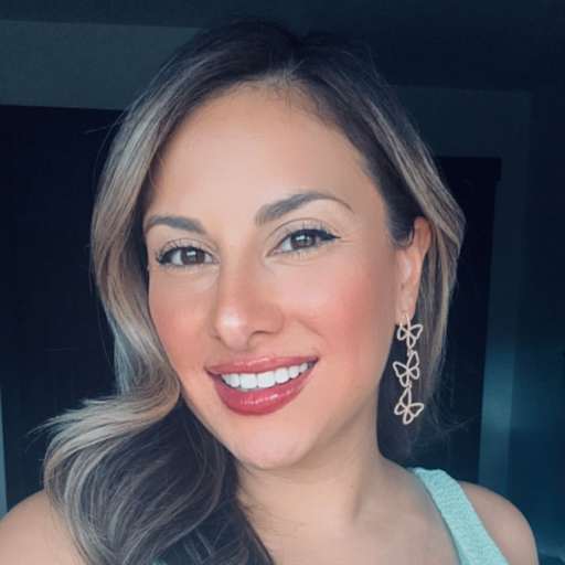 Profile image for pet sitter Catalina