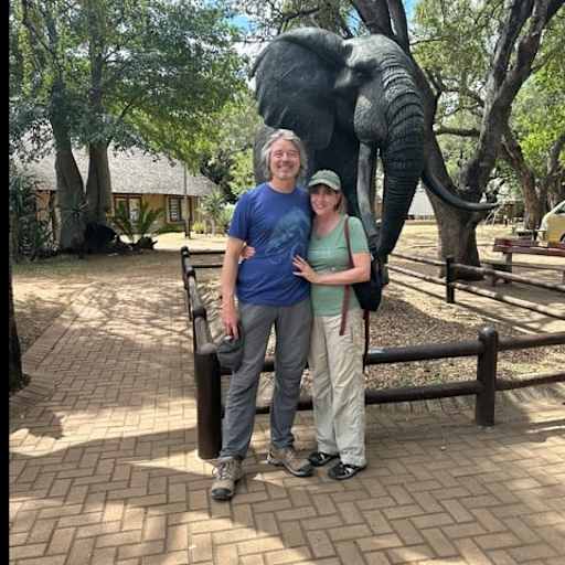 Profile image for pet sitters Susan & Gunars