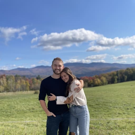 Profile image for pet sitters Abby & Alec