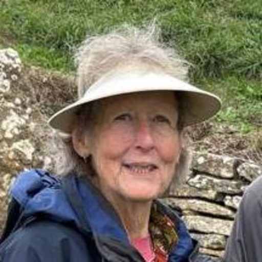 Profile image for pet sitter Isla