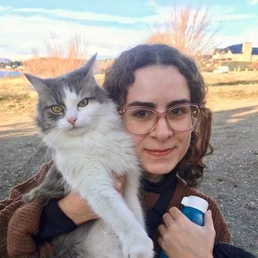 Profile image for pet sitter Carolina