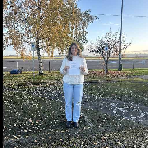 Profile image for pet sitter hollee