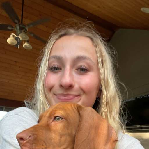 Profile image for pet sitters Jenna & Mikayla