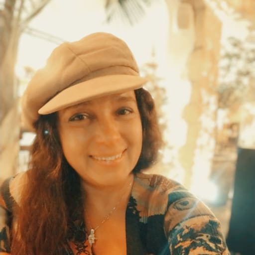 Profile image for pet sitter Yolanda