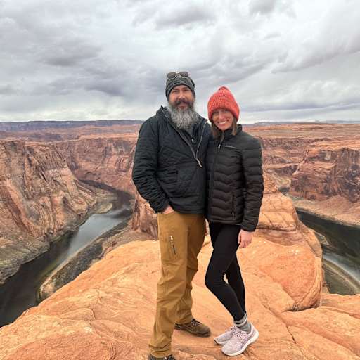 Profile image for pet sitters Josh & Kelly