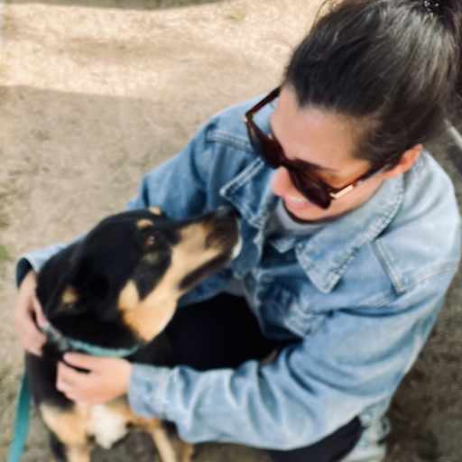 Profile image for pet sitters Guadalupe & Rodrigo