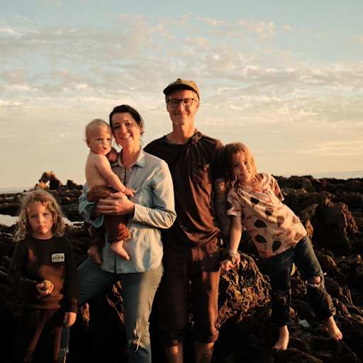 Profile image for pet sitters anna & Steven