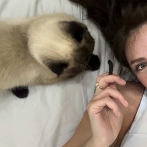 Profile image for pet sitter Julia
