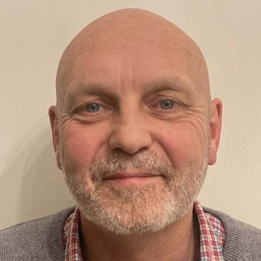 Profile image for pet sitters Samuel & Miriam