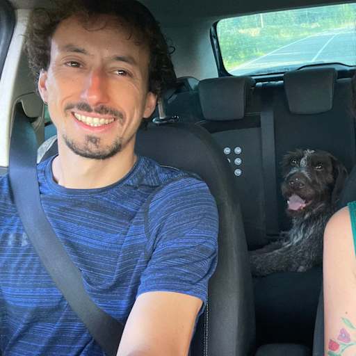 Profile image for pet sitter Diego