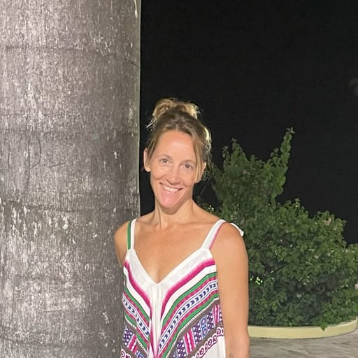 Profile image for pet sitter pamela